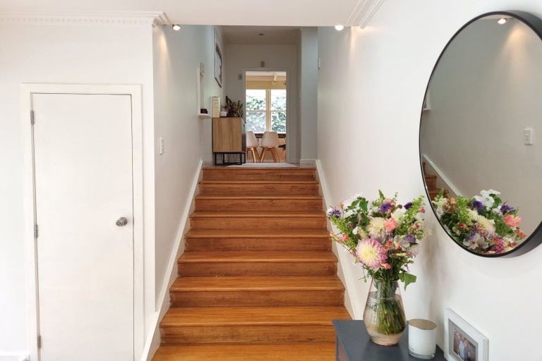 Photo of property in 3 Stanford Crescent, Whataupoko, Gisborne, 4010