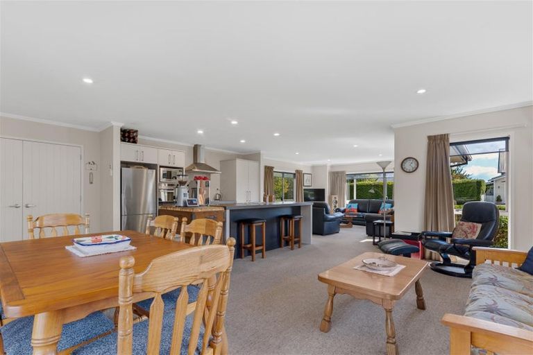 Photo of property in 76 Covent Drive, Stoke, Nelson, 7011