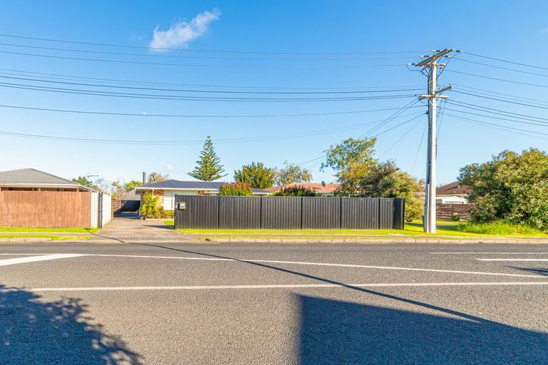 Photo of property in 80 Grove Road, Papakura, 2110