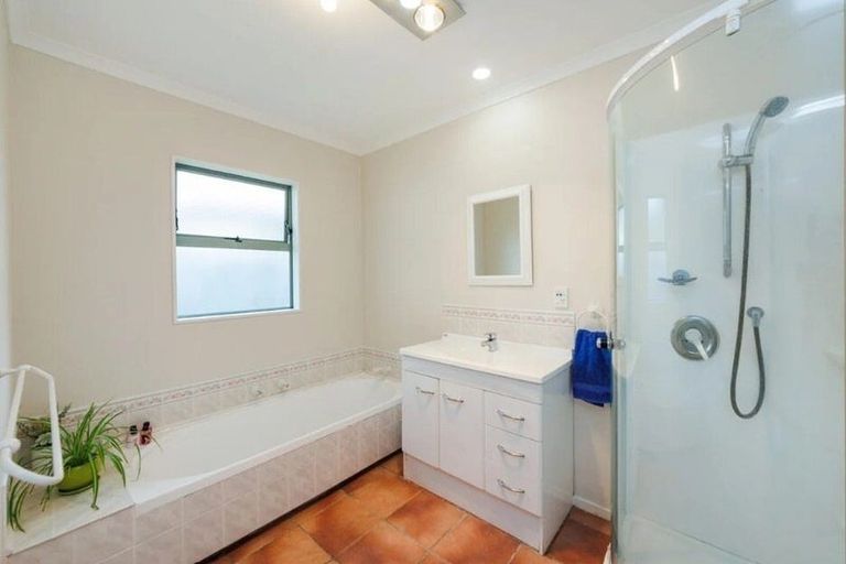 Photo of property in 21 Tudor Grove, Feilding, 4702