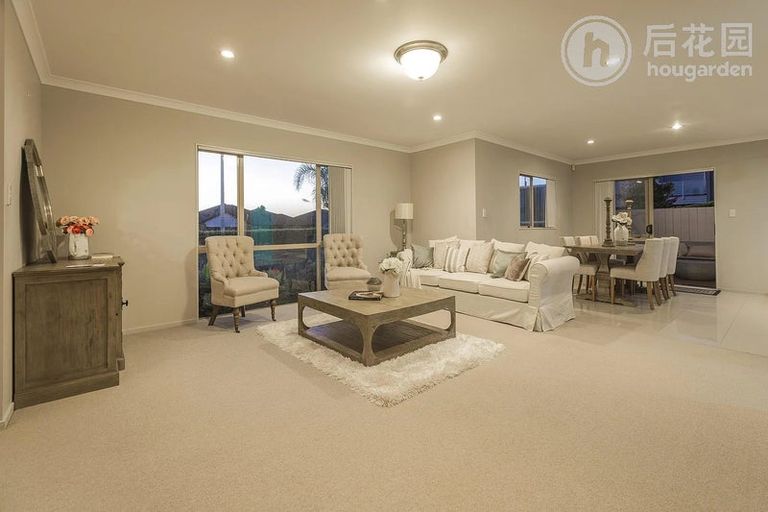 Photo of property in 1 Birchlands Road, Flat Bush, Auckland, 2019
