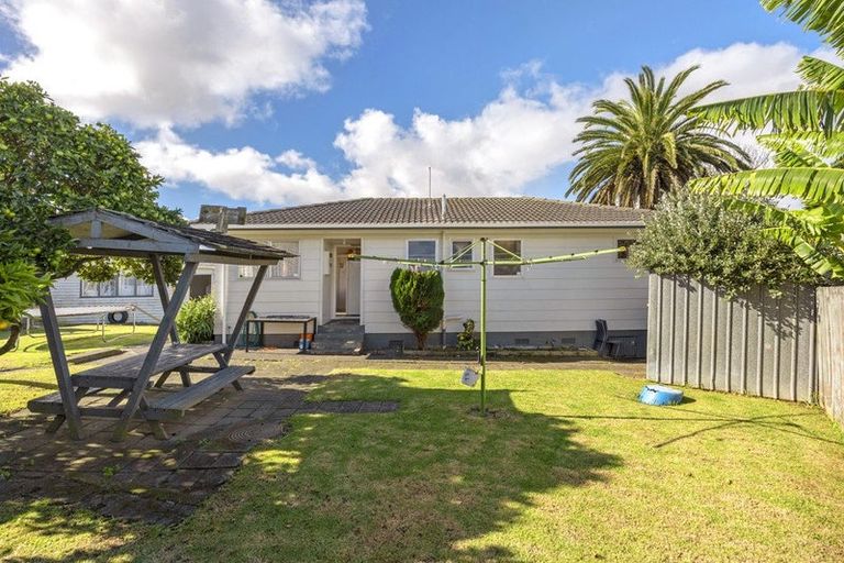 Photo of property in 22 Hoturoa Place, Manurewa, Auckland, 2102