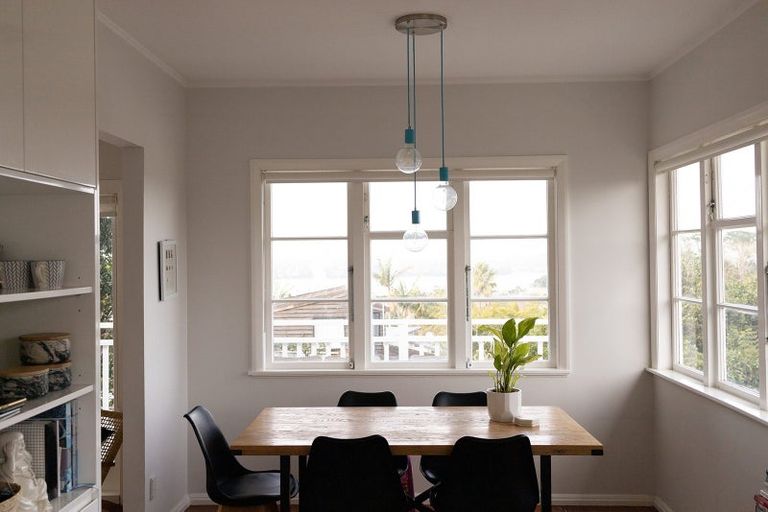 Photo of property in 1/27 Huka Road, Birkenhead, Auckland, 0626