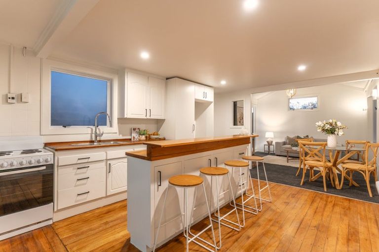 Photo of property in 1 Geisha Road, Waikuku, Rangiora, 7473