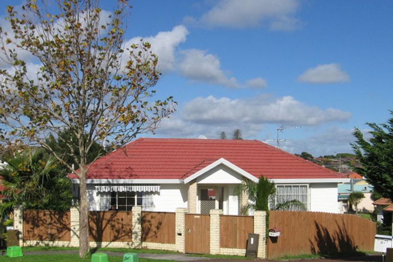Photo of property in 1/18 Belgate Place, Somerville, Auckland, 2014