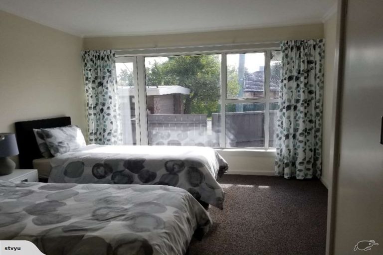 Photo of property in 164 Blighs Road, Strowan, Christchurch, 8052