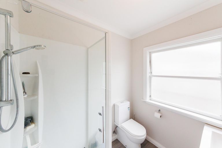 Photo of property in 96 Ferguson Street, West End, Palmerston North, 4412