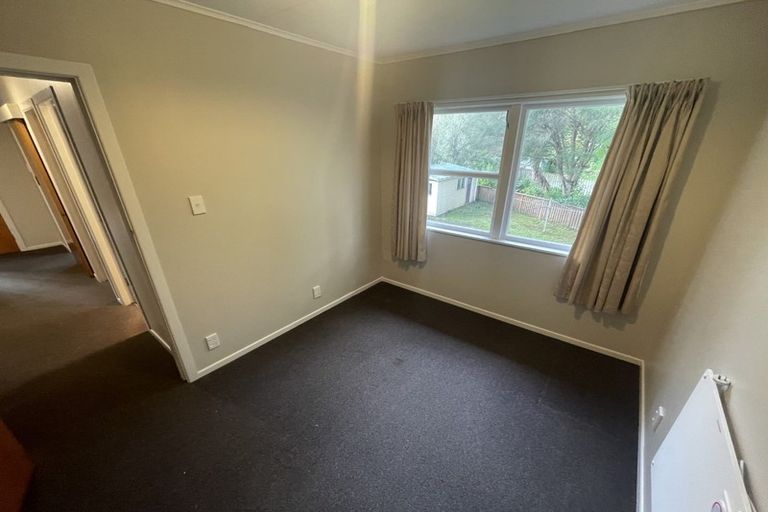 Photo of property in 52 Hair Street, Wainuiomata, Lower Hutt, 5014