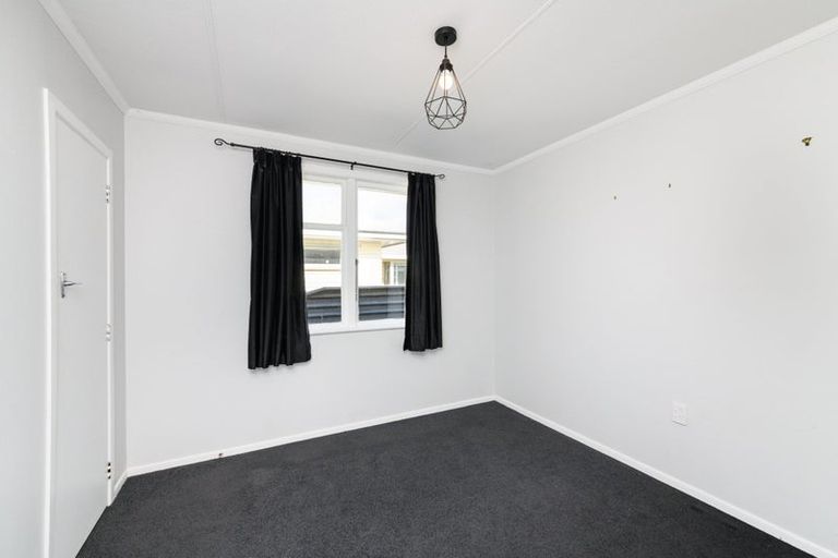 Photo of property in 22 Anakiwa Street, Kelvin Grove, Palmerston North, 4414