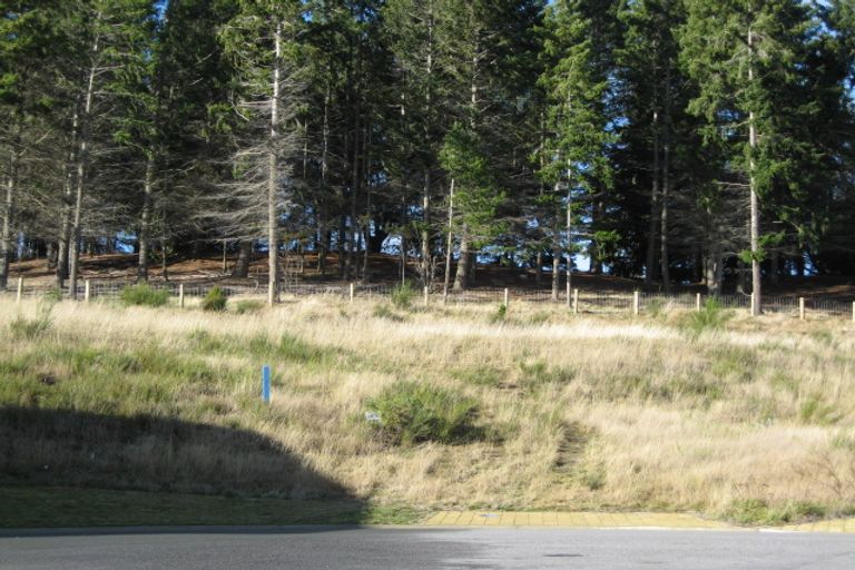 Photo of property in 7 Pearce Place, Wanaka, 9305