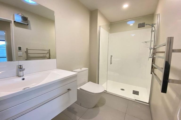 Photo of property in 87 Faringdon Boulevard, Rolleston, 7615