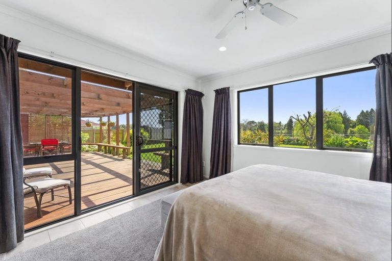 Photo of property in 35 Edgewater Grove, Whakatane, 3120