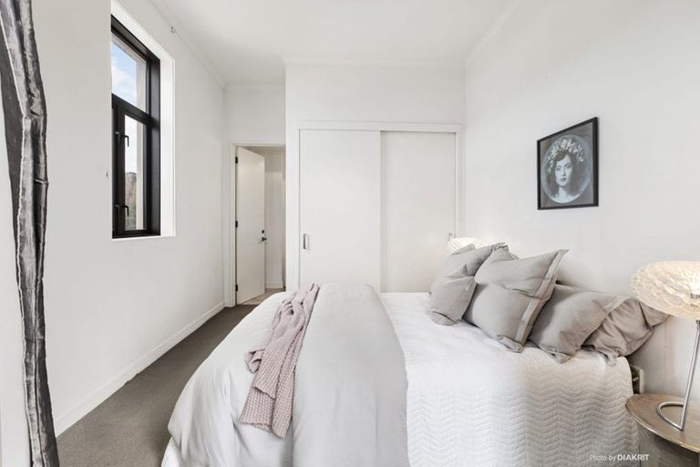 Photo of property in Augusta Apartments, 24/254 Willis Street, Te Aro, Wellington, 6011