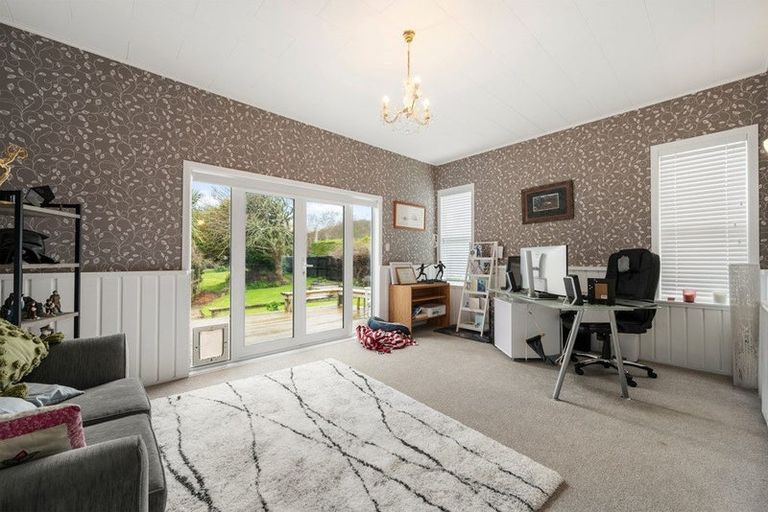 Photo of property in 535 Ohariu Valley Road, Ohariu, Wellington, 6037