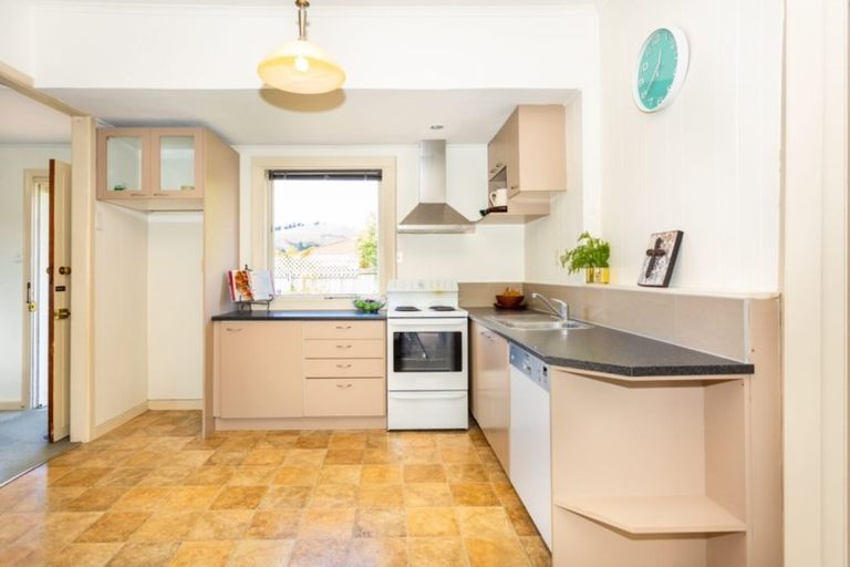 Photo of property in 1/44 Koromiko Street, Saint Martins, Christchurch, 8022