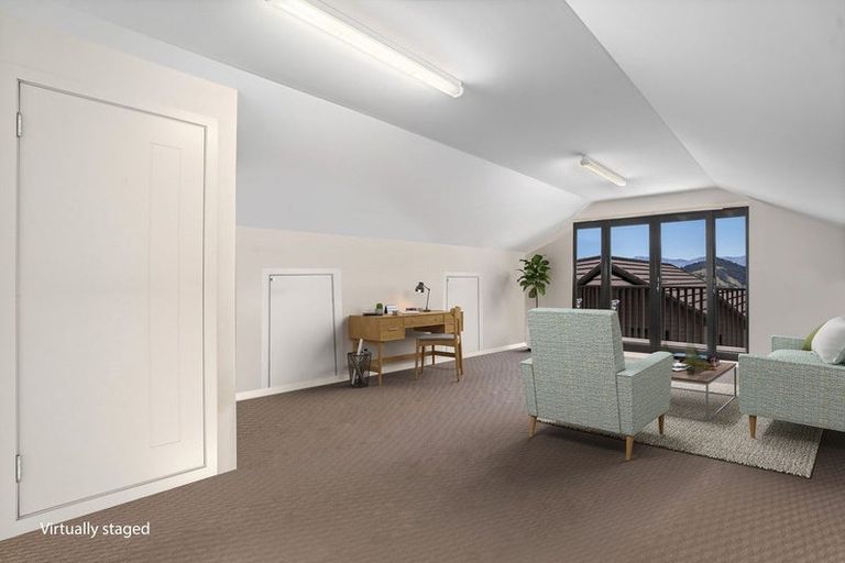 Photo of property in 48 Kelliher Drive, Wanaka, 9305