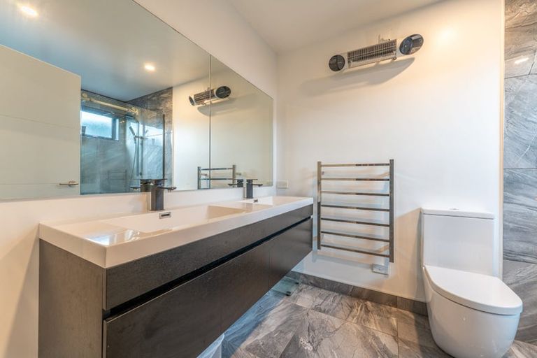 Photo of property in 8 Mahoneys Hill Road, Oceanview, Timaru, 7910