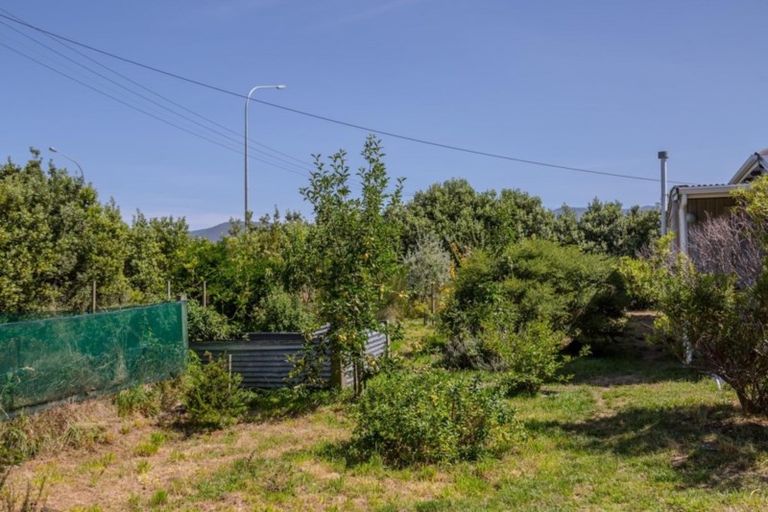 Photo of property in 9 Moroa Road, Tauwharenikau, Featherston, 5771