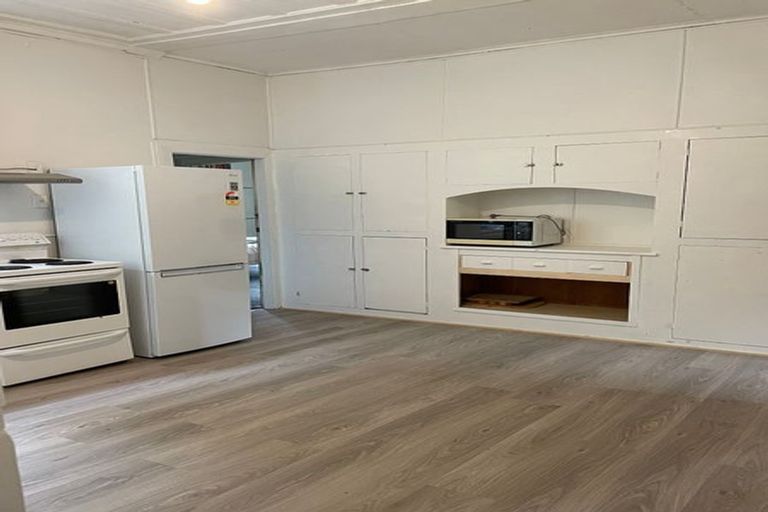 Photo of property in 1 Heriot Row, Dunedin Central, Dunedin, 9016