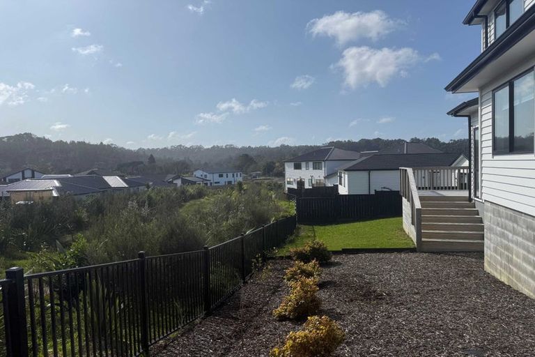 Photo of property in 13 Katote Avenue, Swanson, Auckland, 0614
