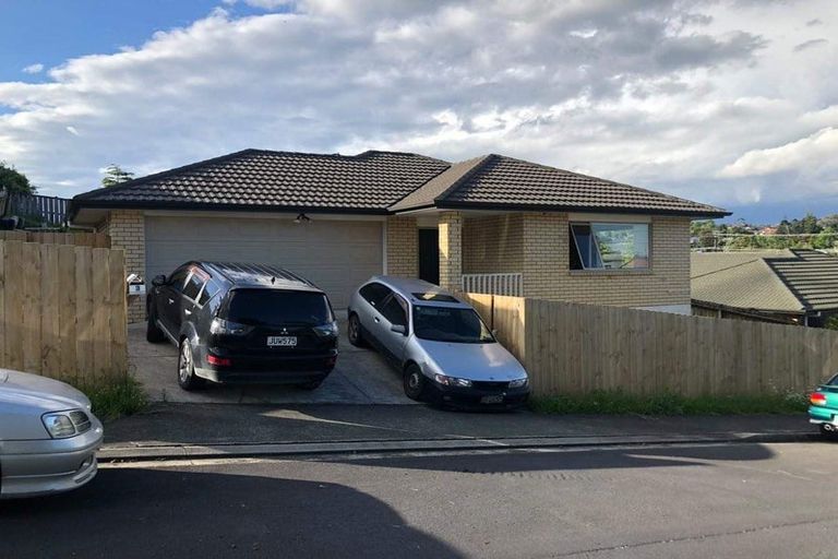 Photo of property in 3 Exotic Place, Massey, Auckland, 0614