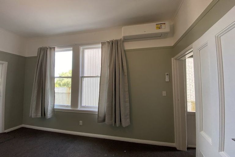 Photo of property in 167 Tasman Street, Mount Cook, Wellington, 6021