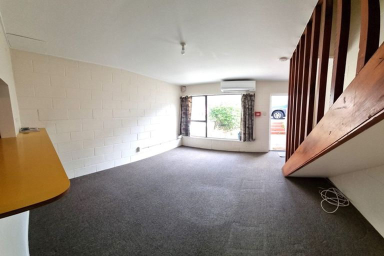 Photo of property in 129 Constable Street, Newtown, Wellington, 6021