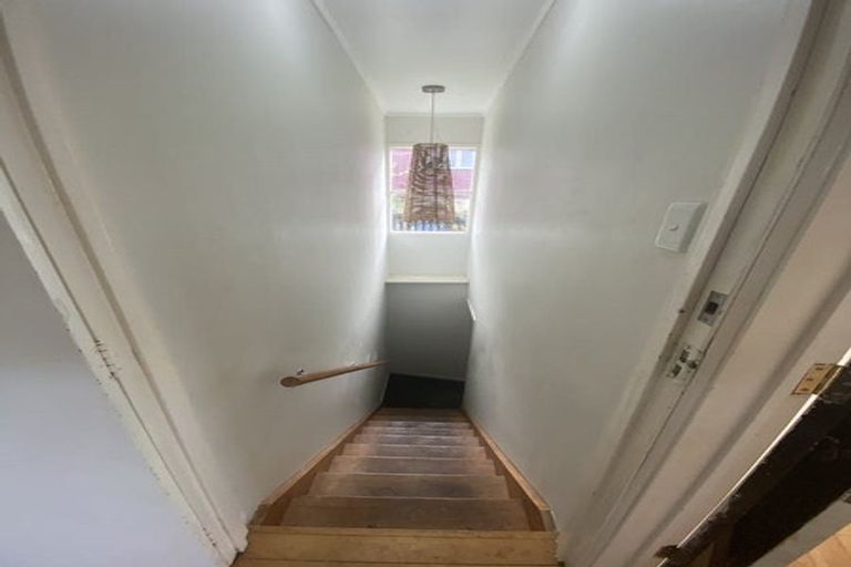 Photo of property in 443 Don Buck Road, Massey, Auckland, 0614