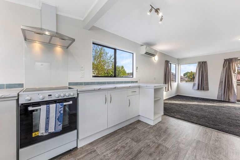 Photo of property in 15 View Road, Waiuku, 2123