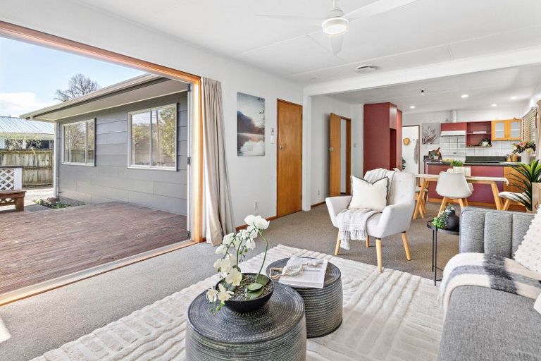 Photo of property in 115b East Street, Greytown, 5712