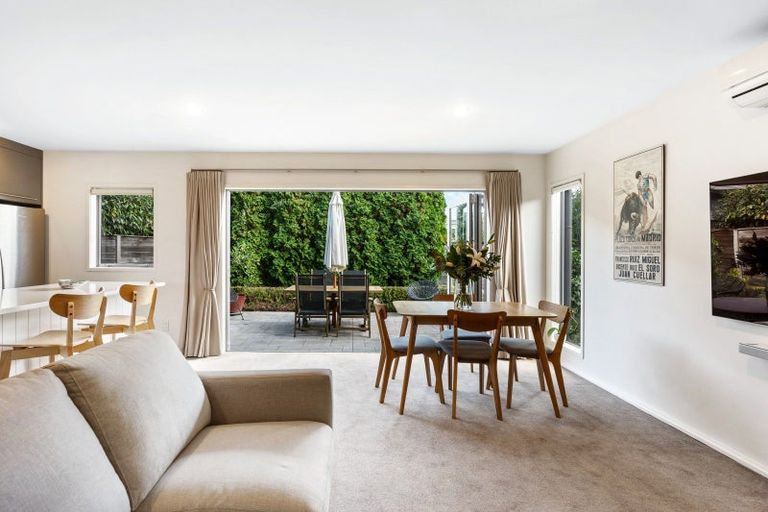 Photo of property in 10 Winston Lane, Ahuriri, Napier, 4110