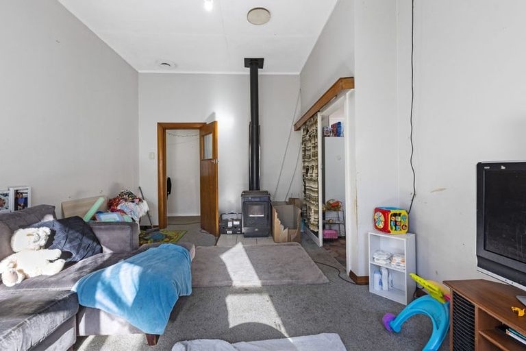 Photo of property in 64 Puriri Street, Hawera, 4610