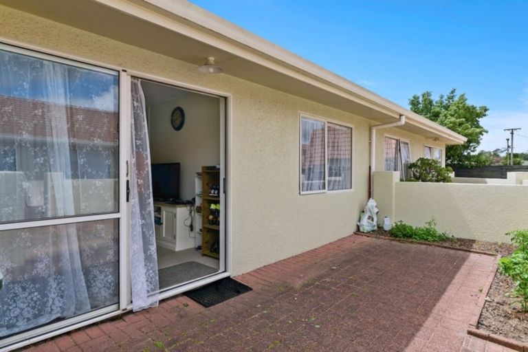 Photo of property in 6unit Gibson Street, Fenton Park, Rotorua, 3010