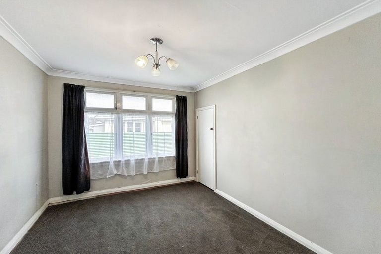 Photo of property in 228 Tremaine Avenue, Highbury, Palmerston North, 4412
