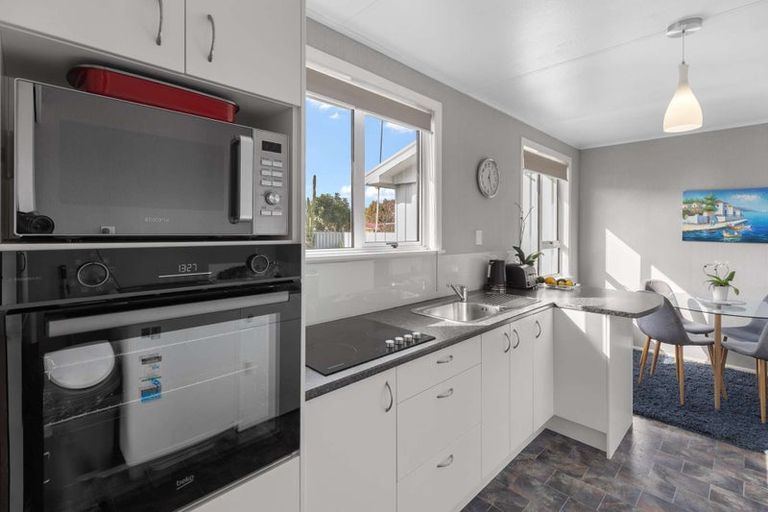 Photo of property in 3/3 Heads Road, Gonville, Whanganui, 4501