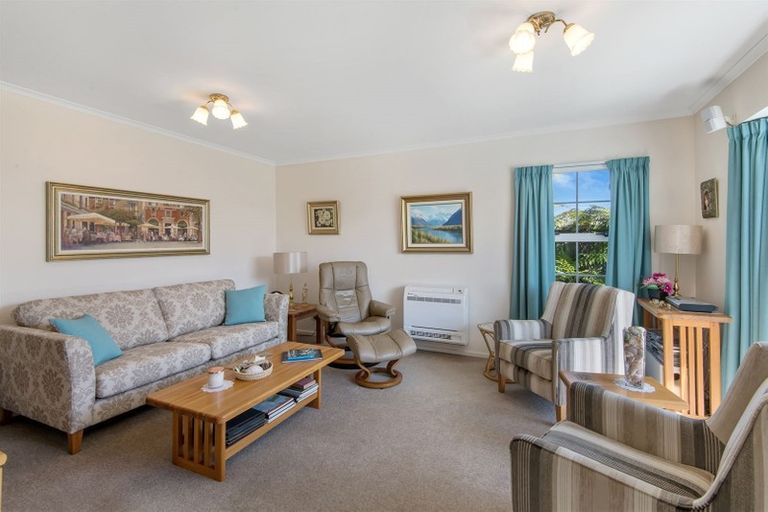 Photo of property in 22a Gamblins Road, Saint Martins, Christchurch, 8022