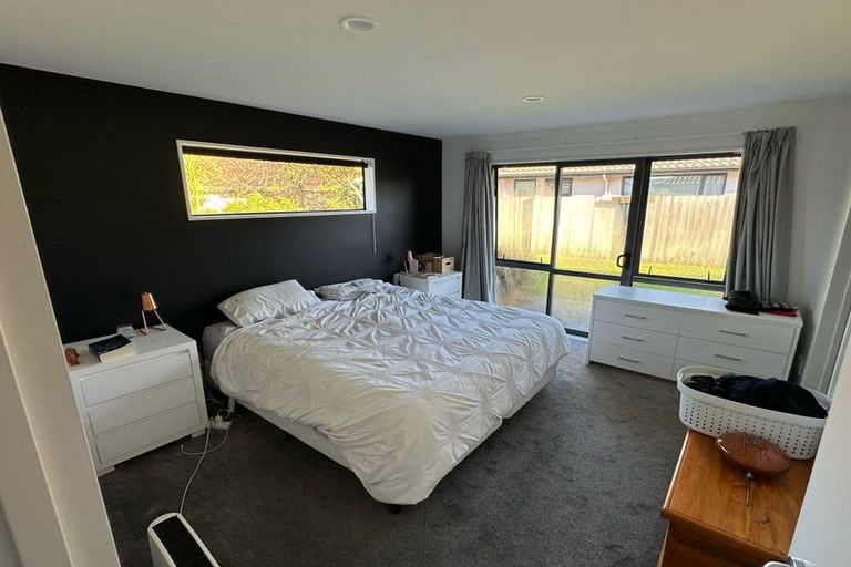 Photo of property in 8 Richard Seddon Drive, Northwood, Christchurch, 8051