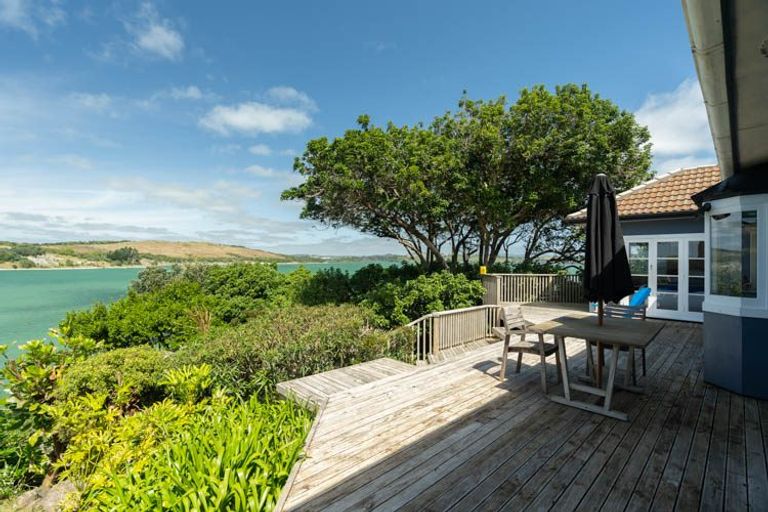 Photo of property in 11 Cliff Street, Onerahi, Whangarei, 0110