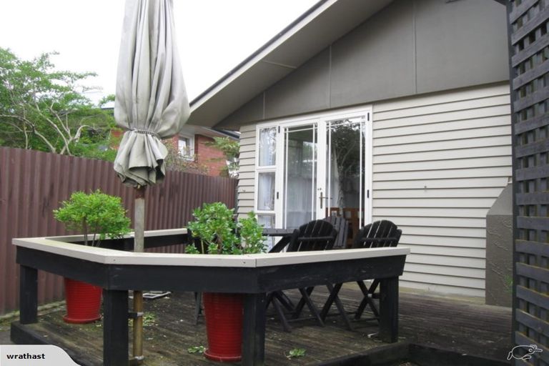 Photo of property in 1 Perth Place, Awapuni, Palmerston North, 4412