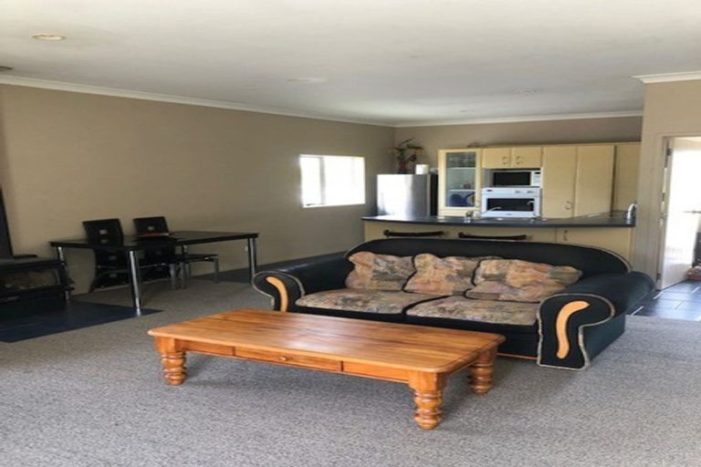 Photo of property in 695 Grasslands Drive, Cambridge, 3493