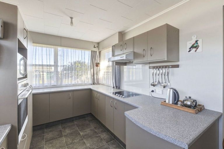 Photo of property in 172 Karaka Street, Castlecliff, Whanganui, 4501