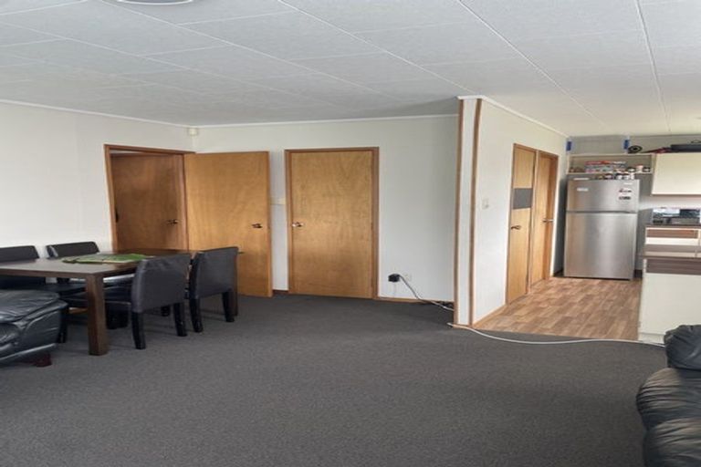Photo of property in 2/1 Matua Place, Clendon Park, Auckland, 2103