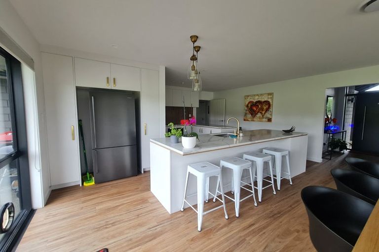 Photo of property in 7c Stock Road, Otane, 4276