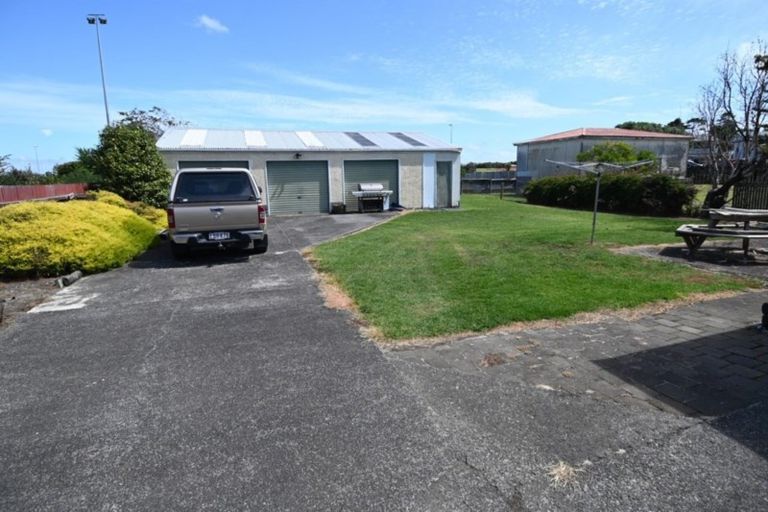 Photo of property in 62 King Street, Waiuku, 2123
