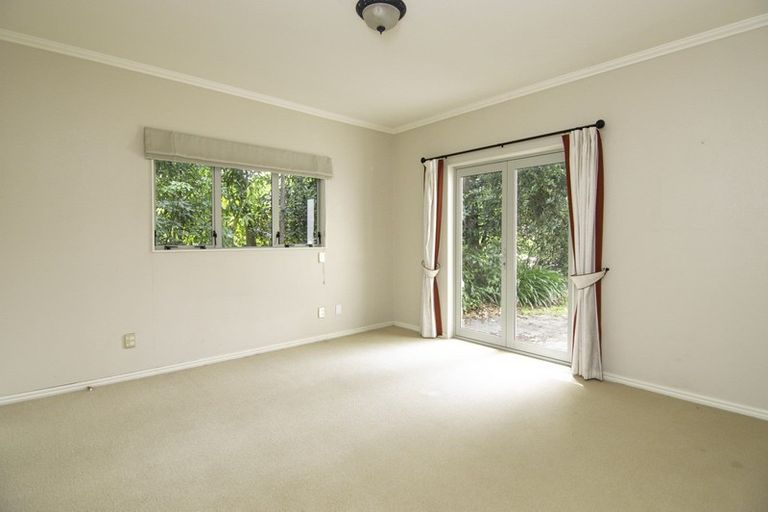 Photo of property in 4 Pastoral Lane, Hokowhitu, Palmerston North, 4410