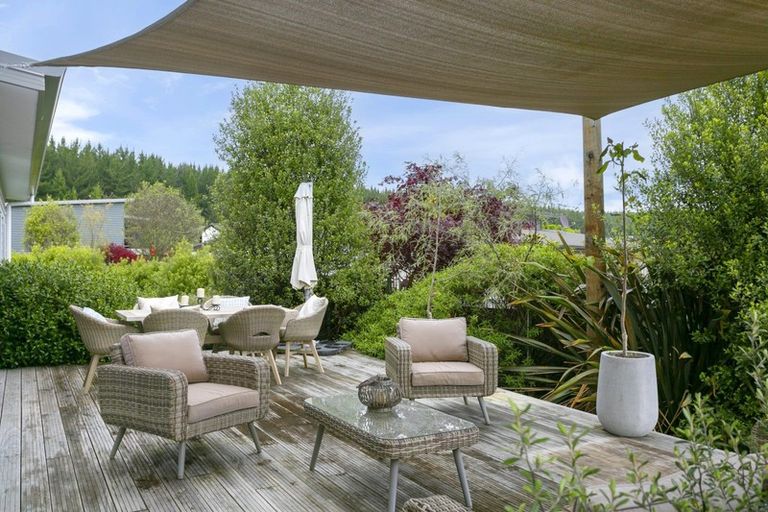 Photo of property in 4 John Norrie Place, Motuoapa, 3382