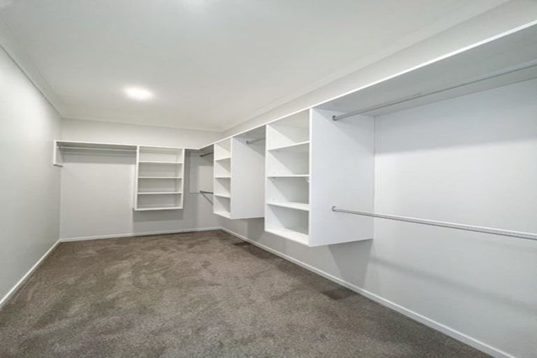 Photo of property in 98 Taikura Avenue, Red Beach, 0932