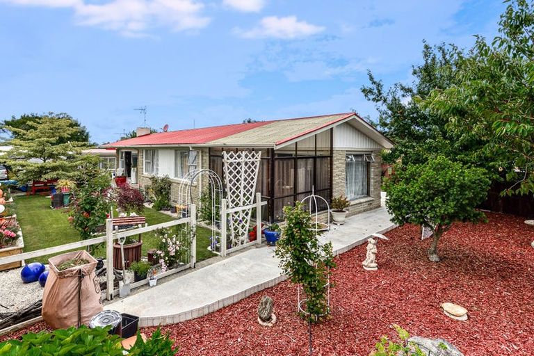 Photo of property in 27 Yvonne Street, Melville, Hamilton, 3206