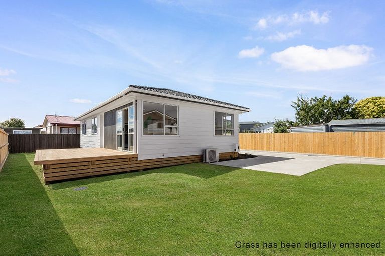 Photo of property in 15a Lethborg Street, Dinsdale, Hamilton, 3204