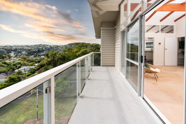 Photo of property in 32 Motueka Street, Ngaio, Wellington, 6035